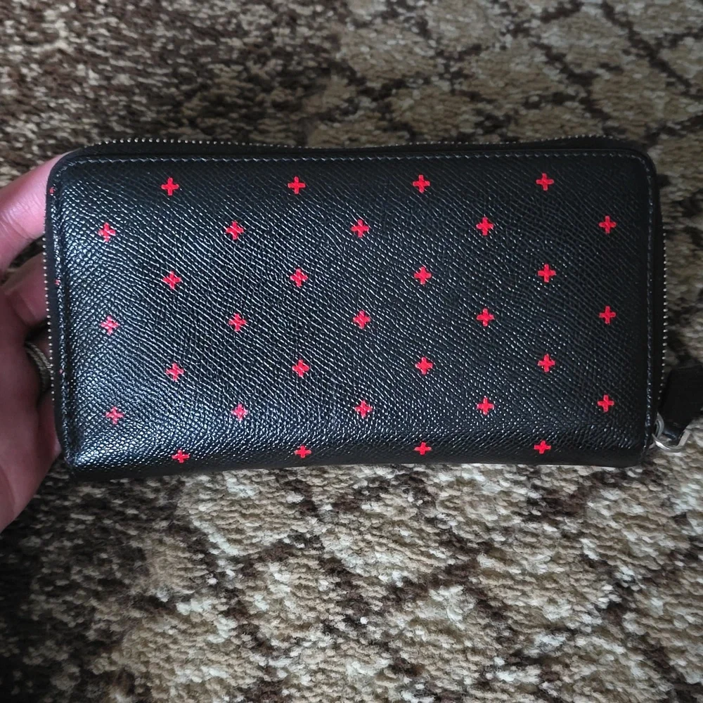 Authentic Givenchy Wallet - Picture 2 of 8